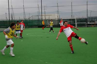 przy pilce Jacek, Yamato 23.01.2003 (fot. JK)